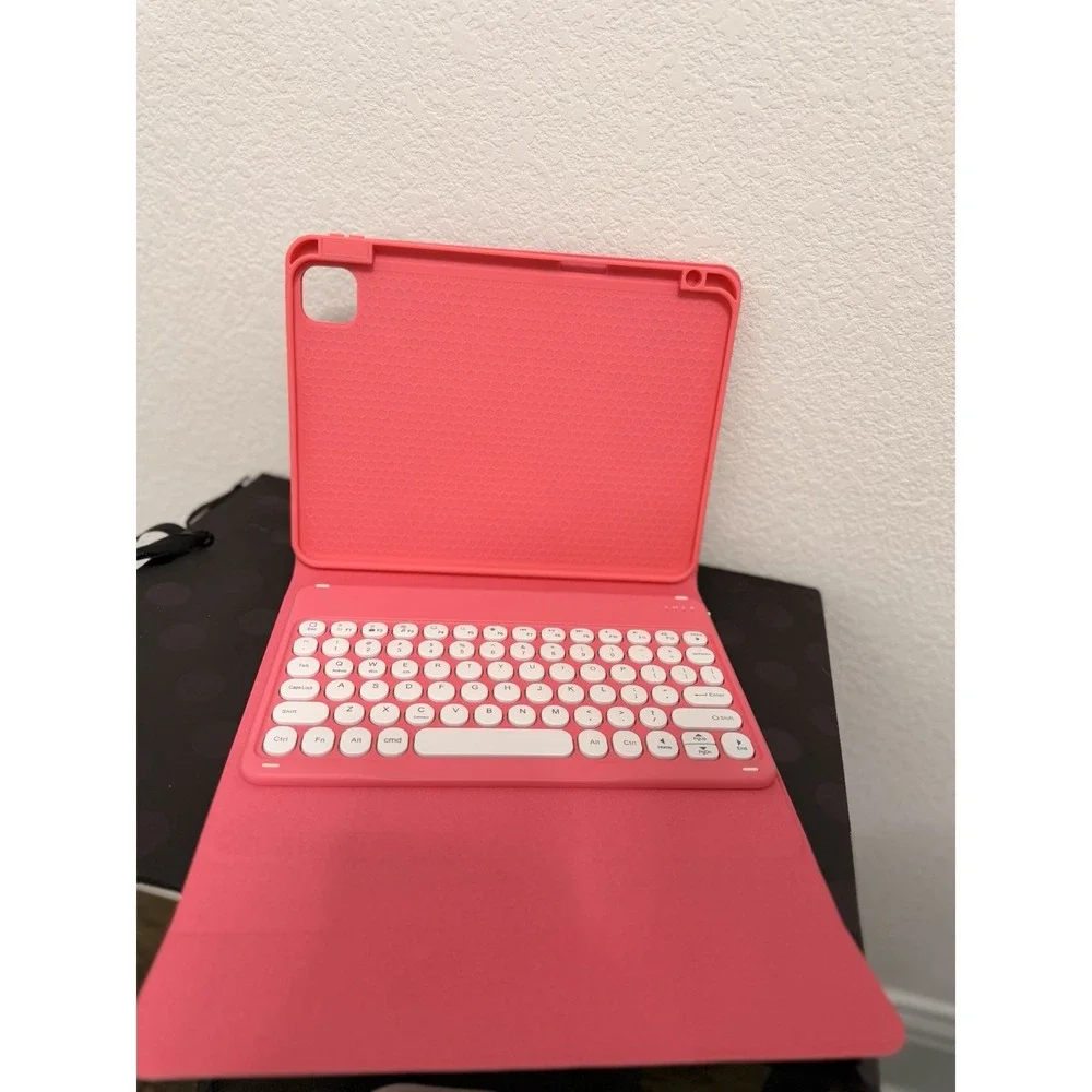 Wireless keyboard protective case for ipad Pro 11 M4 2024‎ and M5 2025 Pink